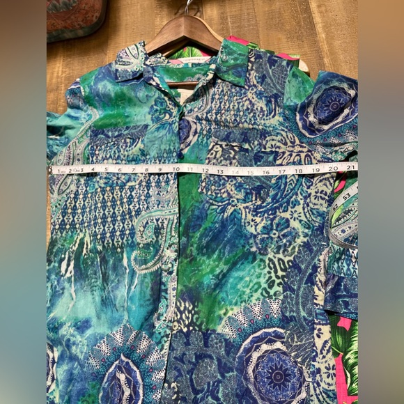 Chico's Blue and Green Patterned button down cotton Blouse - Picture 6 of 7